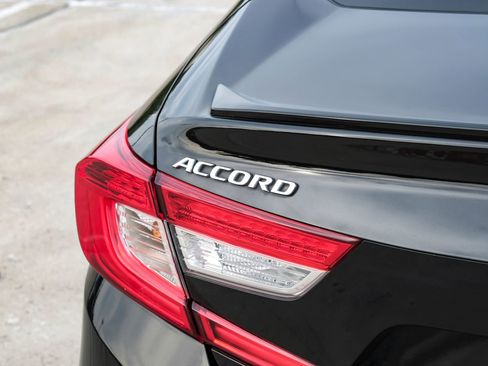 Used 2019 Honda Accord Sport image 52