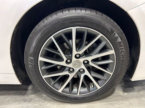 Used 2017 Lexus ES 350 image 22