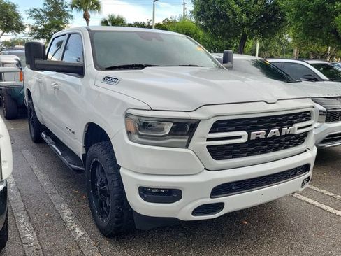 Used 2023 RAM 1500 Big Horn AWD/4WD image 3