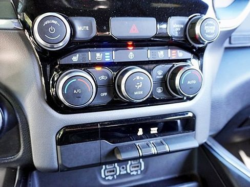 Certified 2024 RAM 1500 Laramie image 30