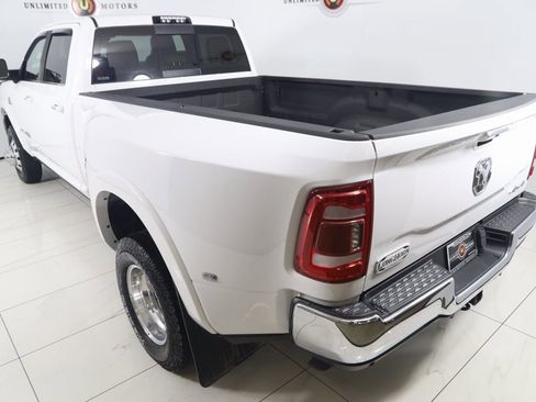 Used 2020 RAM 3500 Limited image 26