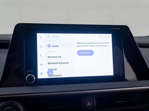 Used 2024 Toyota Prius XLE image 26