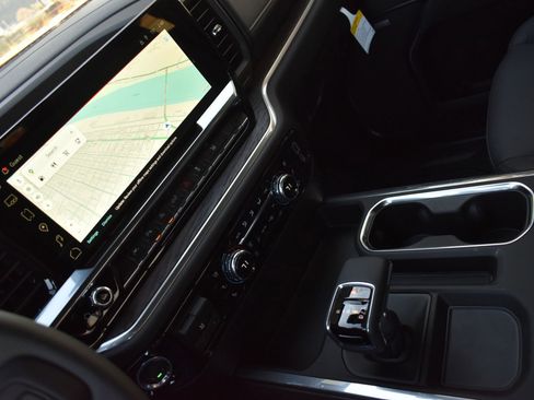 New 2026 GMC Sierra 1500 SLT w/ SLT Premium Plus Package image 24