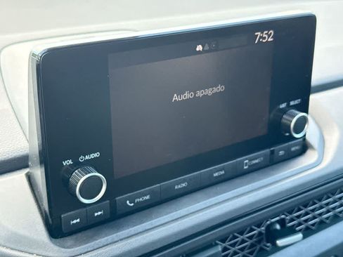 Used 2025 Honda Accord SE image 17