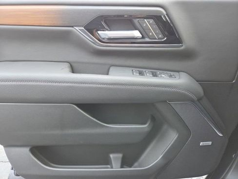 New 2026 GMC Yukon XL Denali w/ Sun & Power Step Package image 39