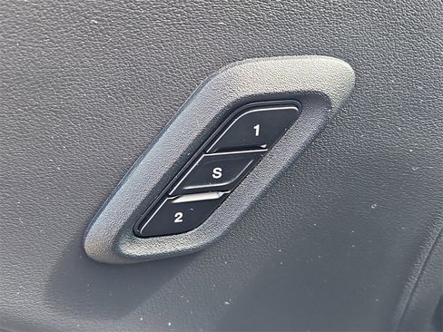 Used 2023 Dodge Challenger R/T w/ T/A Package image 21