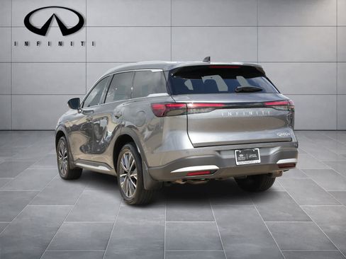 Certified 2026 INFINITI QX60 Luxe w/ Cargo Package AWD/4WD image 5