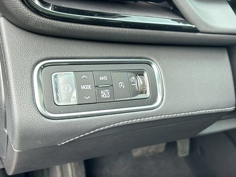Used 2026 Buick Enclave Avenir w/ Super Cruise Package AWD/4WD image 16