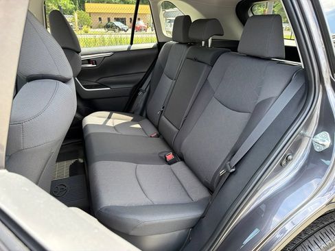 Used 2025 Toyota RAV4 XLE w/ Convenience Package AWD/4WD image 20