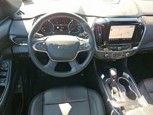 Used 2023 Chevrolet Traverse RS AWD/4WD image 13