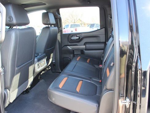Used 2021 GMC Sierra 1500 AT4 w/ AT4 Value Package image 7