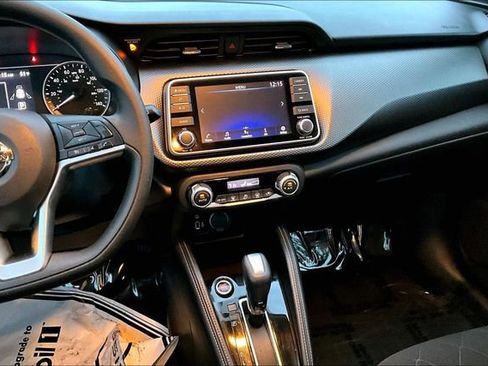 Used 2019 Nissan Kicks SV w/ Exterior Package image 9