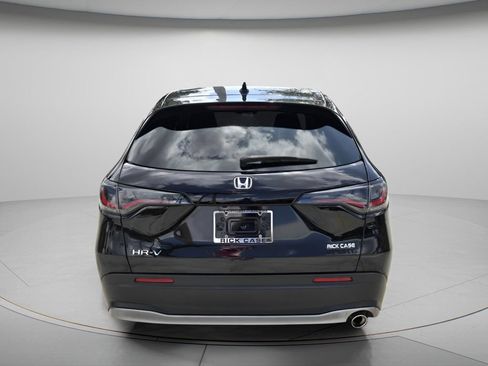 Used 2025 Honda HR-V Sport image 6