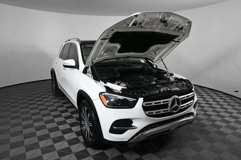 Certified 2024 Mercedes-Benz GLE 450 4MATIC image 34