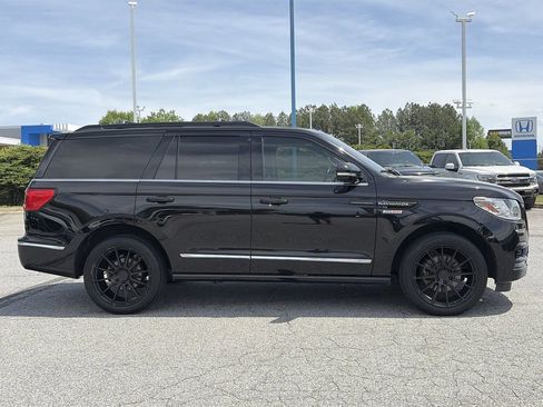 Used 2020 Lincoln Navigator Reserve w/ Equipment Group 208A Reserve AWD/4WD image 8