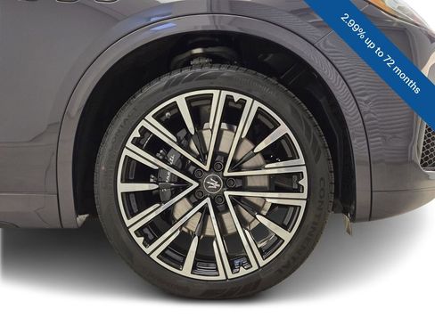 New 2025 Maserati Grecale Modena image 7