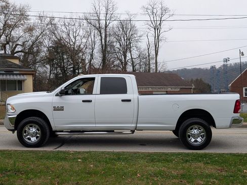 Used 2018 RAM 3500 Tradesman w/ Chrome Appearance Group image 12