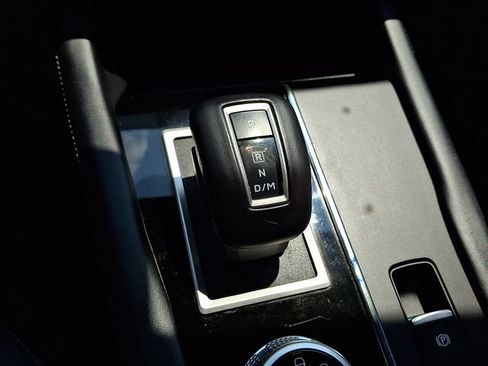 Used 2023 Mitsubishi Outlander SE AWD/4WD image 14