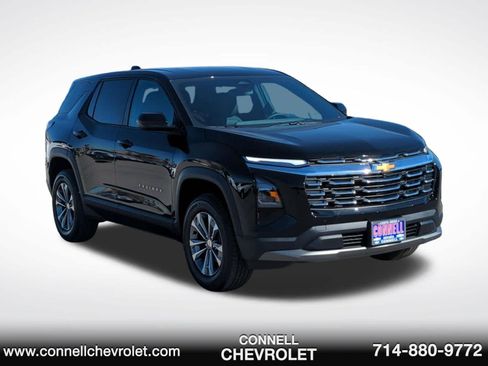 Used 2026 Chevrolet Equinox LT w/ Convenience Package II FWD image 3