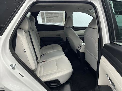 New 2026 Hyundai Tucson SEL image 16