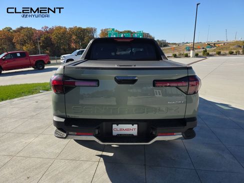 New 2024 Hyundai Santa Cruz Limited image 7