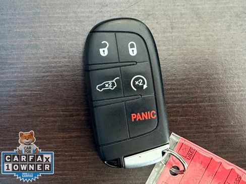 Used 2022 Jeep Grand Cherokee Laredo X image 29