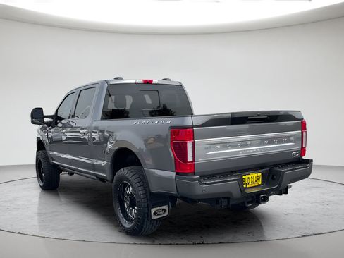 Used 2022 Ford F350 Platinum w/ FX4 Off-Road Package AWD/4WD image 9