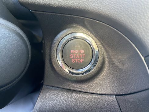 New 2025 Subaru Ascent Limited image 19