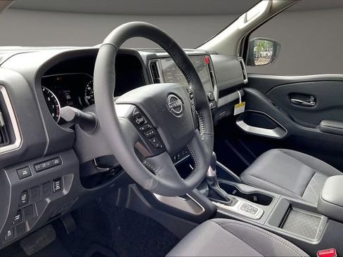 New 2026 Nissan Frontier SV AWD/4WD image 7