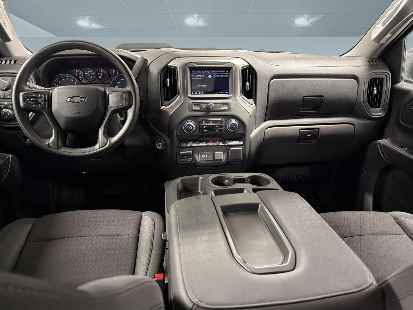 Used 2024 Chevrolet Silverado 1500 Custom Trail Boss AWD/4WD image 15