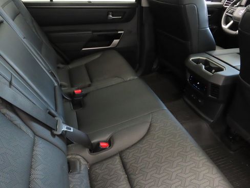 Used 2023 Toyota Sequoia Limited image 26