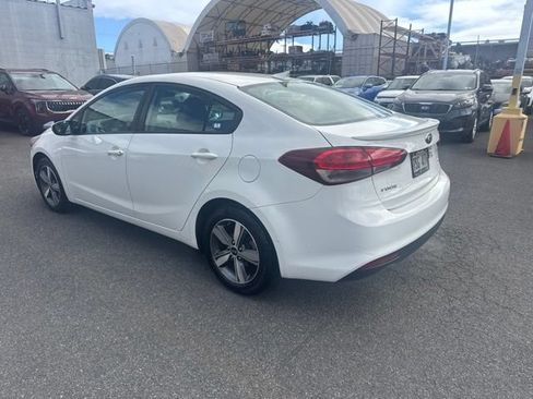 Used 2018 Kia Forte S FWD image 3