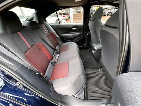 Used 2025 Toyota Corolla SE FWD image 19