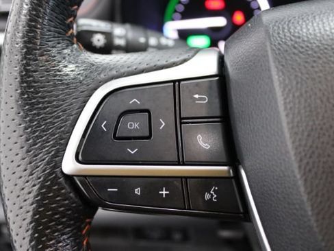Used 2022 Toyota Sienna XSE w/ XSE Plus Package FWD image 23