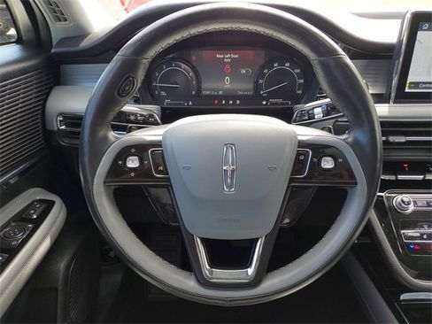 Certified 2022 Lincoln Corsair Standard w/ Premium Package image 29