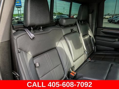 Used 2024 Chevrolet Silverado 2500 High Country w/ High Country Premium Package AWD/4WD image 32