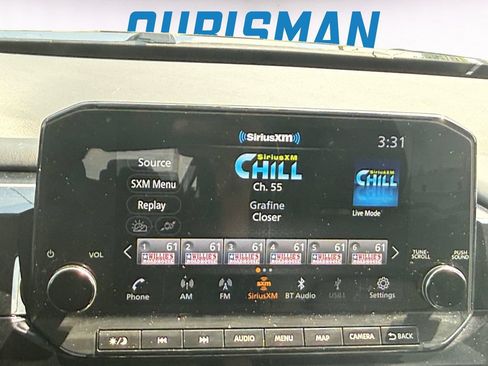 Used 2023 Nissan Pathfinder SL AWD/4WD image 14