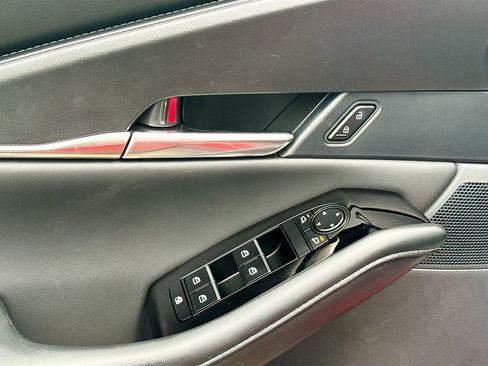 Used 2025 MAZDA CX-30 AWD 2.5 S w/ Preferred Package image 22