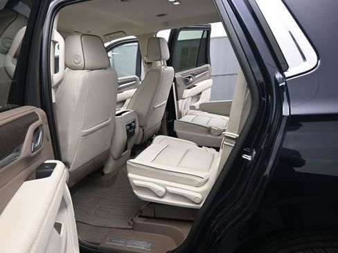 Used 2023 GMC Yukon Denali image 10