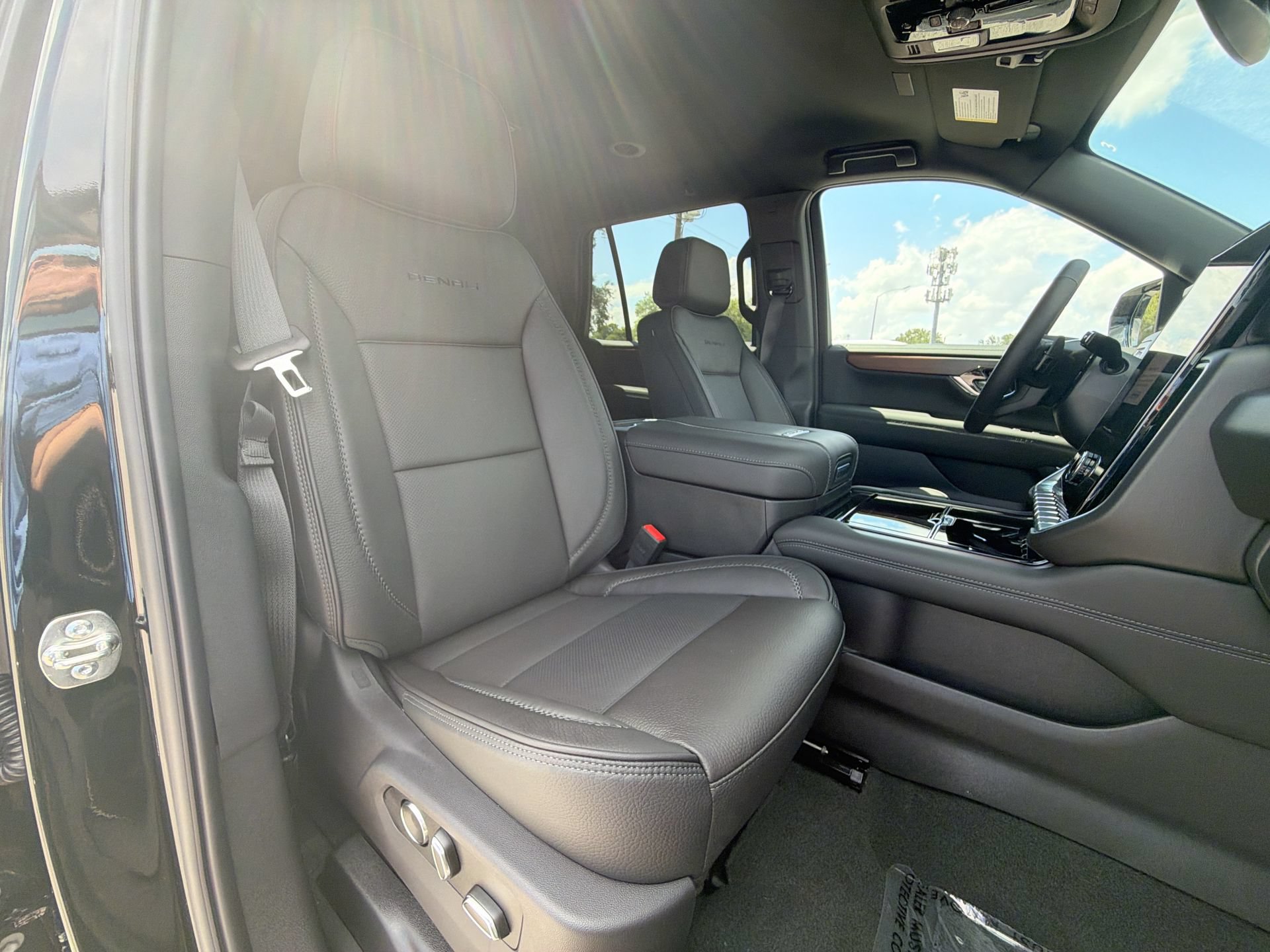 New 2026 GMC Yukon Denali RWD image 66