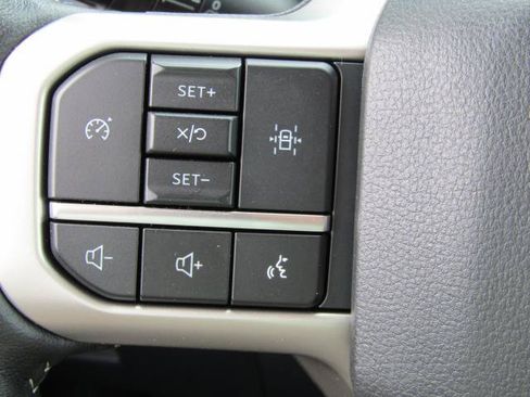 Certified 2024 Ford Expedition XLT AWD/4WD image 22