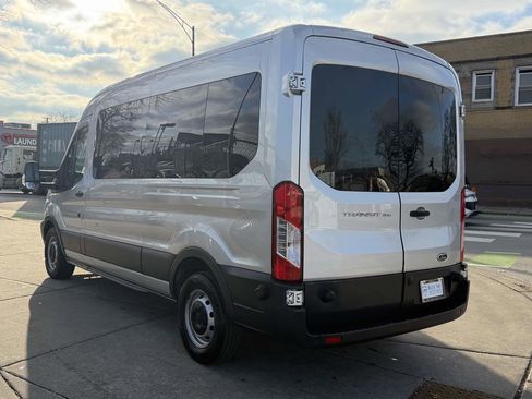Used 2015 Ford Transit 350 XL image 7