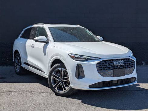 New 2026 Audi Q5 Premium AWD/4WD image 3