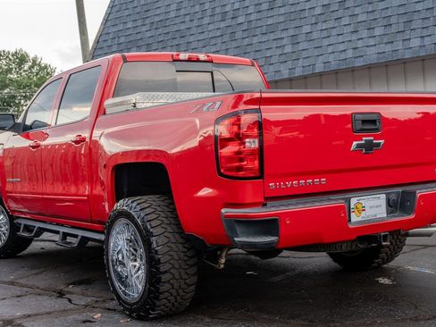Used 2018 Chevrolet Silverado 1500 LT w/ All Star Edition image 3