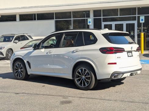 New 2026 BMW X5 xDrive40i w/ M Sport Package image 9