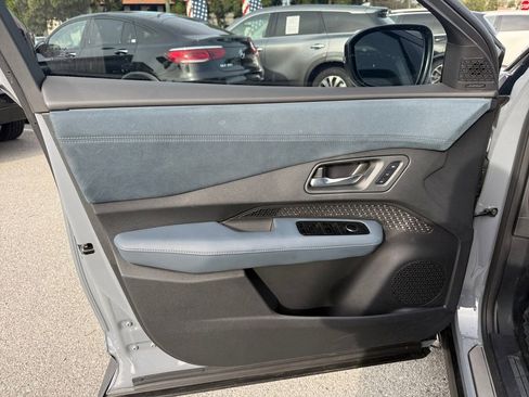 Used 2023 Nissan Ariya PLATINUM+ e-4ORCE image 12