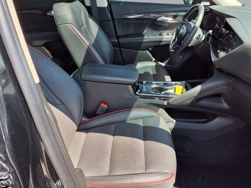 Used 2023 Buick Envision Essence w/ Sport Touring Package image 9