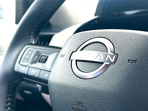 New 2026 Nissan Pathfinder SL FWD image 21