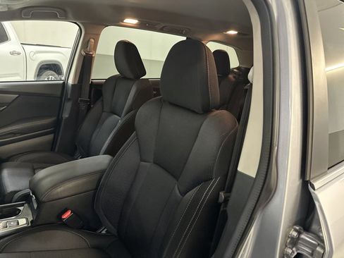 Used 2024 Subaru Ascent Premium w/ Convenience Package image 14