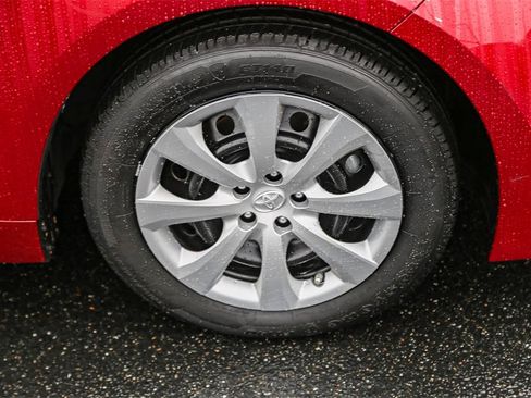 Used 2023 Toyota Corolla LE image 12